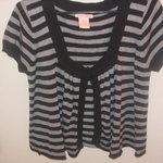 Gray & Black Sweet Romeo Top Size 8-10 is being swapped online for free