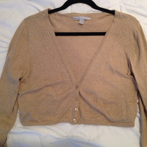 Old Navy shrug XL is being swapped online for free