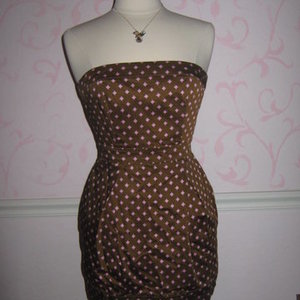 French Connection Dress is being swapped online for free