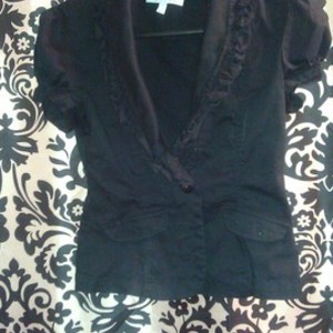 Char Russe blazer is being swapped online for free