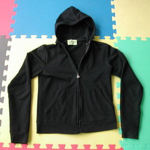 Classic Juicy Couture is being swapped online for free