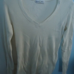 Rebecca Beeson White Long Sleeve Thermal Top L is being swapped online for free