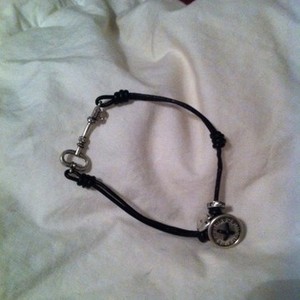 Key Fossil Bracelet is being swapped online for free