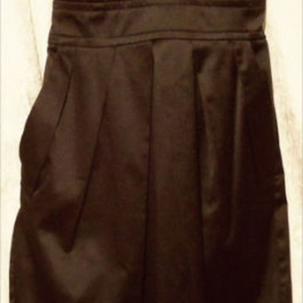 Black Dress with Pockets is being swapped online for free