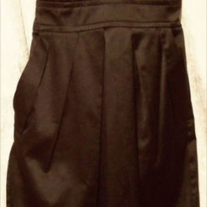 Black Dress with Pockets is being swapped online for free