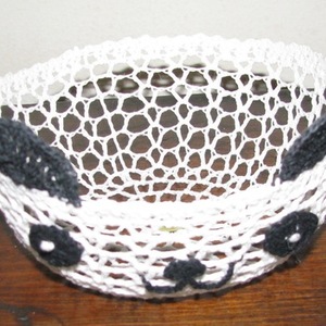 Crochet Panda Bowl is being swapped online for free