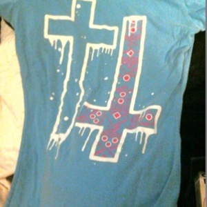 cross top is being swapped online for free