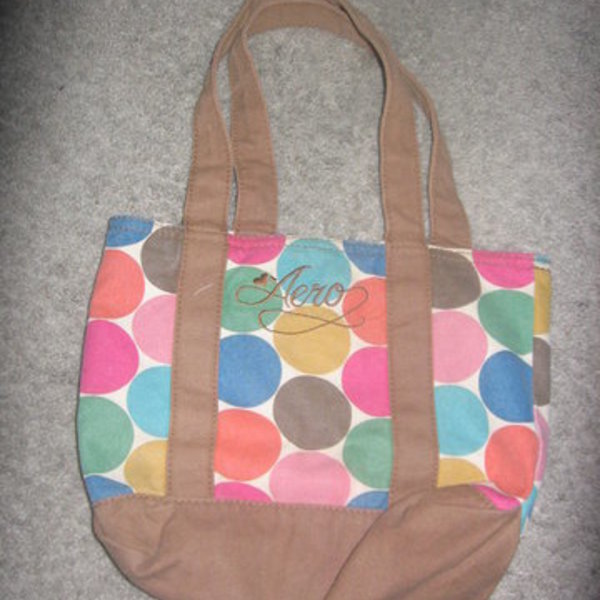 Small Aero Tote is being swapped online for free
