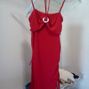 sexy red dress is being swapped online for free