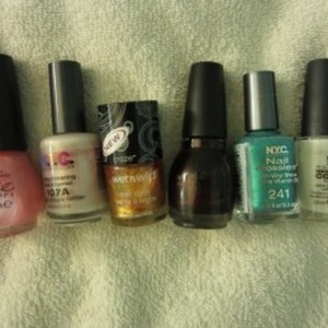 nail polish lot is being swapped online for free