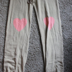 Wildfox heart sweatpants is being swapped online for free