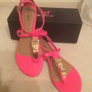 Super fun buckle sandals SZ 10 is being swapped online for free