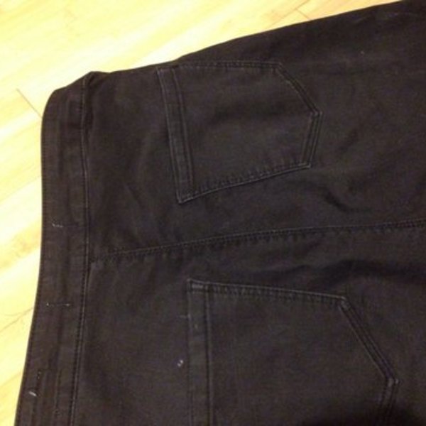 black high waisted skinny jeans is being swapped online for free