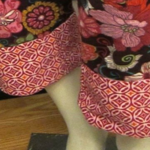 Vera Bradley Pink Mod Floral PJ Pants SZ L is being swapped online for free