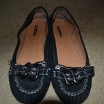 Black Soda Flats with buckles is being swapped online for free