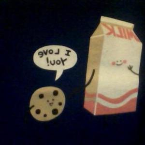 Cute Cookie and Milk Tee is being swapped online for free