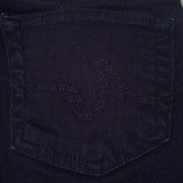 AG Adriano Goldschmied cropped jeans 27 is being swapped online for free