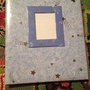 nwot hallmark scrapbook/album is being swapped online for free