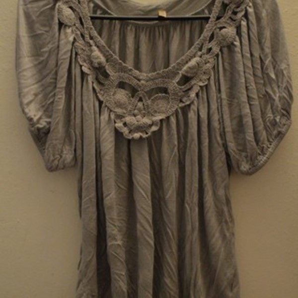 Grey Loose Knit Blouse is being swapped online for free