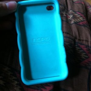 Incipio iPod 4G case is being swapped online for free