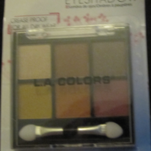 BNIP LA Colors Eyeshadow Palette is being swapped online for free