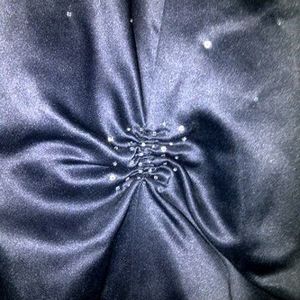 Prom dress BLACK  is being swapped online for free