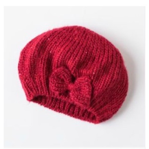 NWT Pink Lauren Conrad Sequin Beret With Bow is being swapped online for free