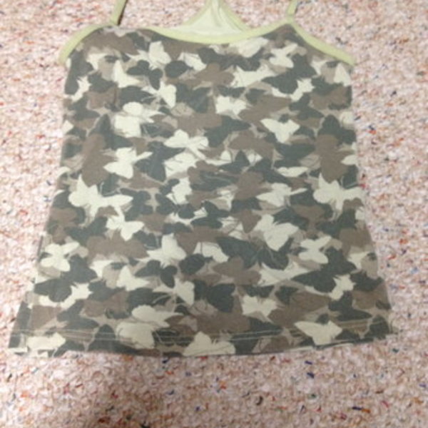 H&M Green Top is being swapped online for free