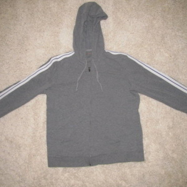 NY&C sport hoodie m is being swapped online for free