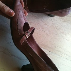 Genuine leather pink pointed  low heels size 6 (EU 36, UK 3.5) is being swapped online for free