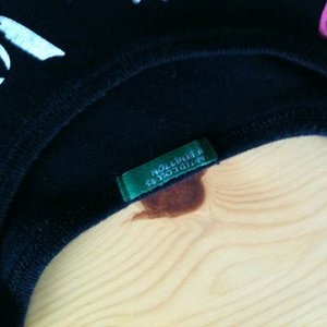 Benetton cotton t-shirt is being swapped online for free