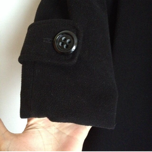 Wool Winter Coat M is being swapped online for free