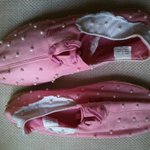 Size 6.5 Pink canvas brand new tennis shoes is being swapped online for free