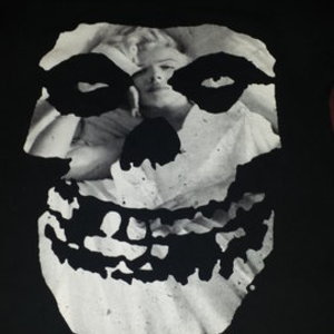 Misfits with Marilyn Monroe  is being swapped online for free