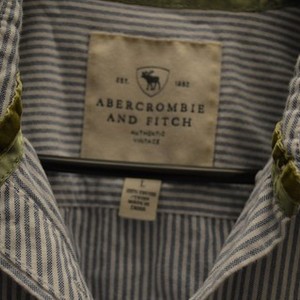 Abercombie White and blue button up (Sz. L) is being swapped online for free