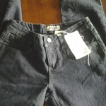 New Jeans  is being swapped online for free