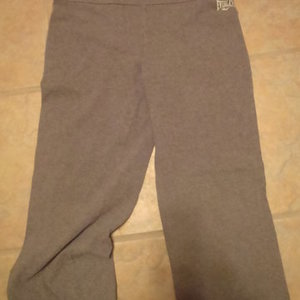 EVERLAST WORKOUT PANTS is being swapped online for free