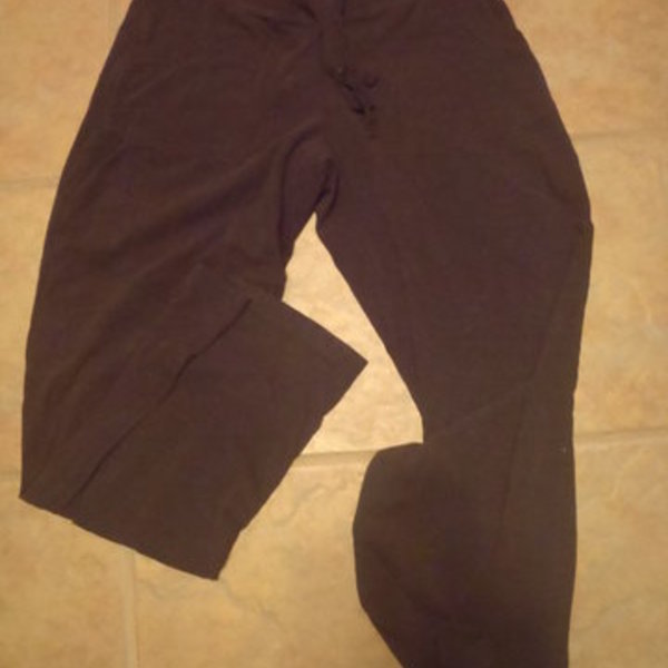 OLD NAVY NIGHT PANTS  is being swapped online for free