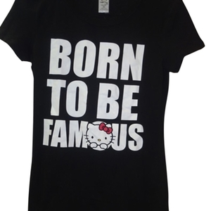 NWT Hello Kitty tee M is being swapped online for free