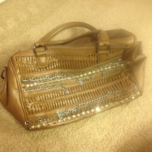 Brown Bowler Bag w/ Chainlink is being swapped online for free