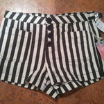 Black and white striped shorts forever 21 is being swapped online for free