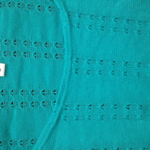 Teal crop top is being swapped online for free