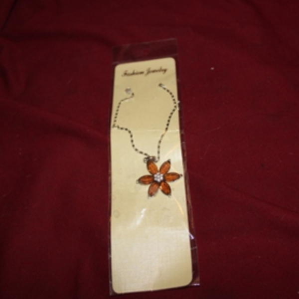 brown flower necklace is being swapped online for free