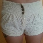 lace shorts is being swapped online for free