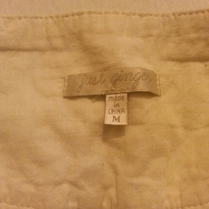 lace shorts is being swapped online for free