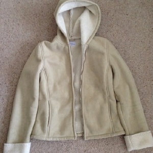 Papaya Beige Sheepskin Jacket - size 6.  is being swapped online for free