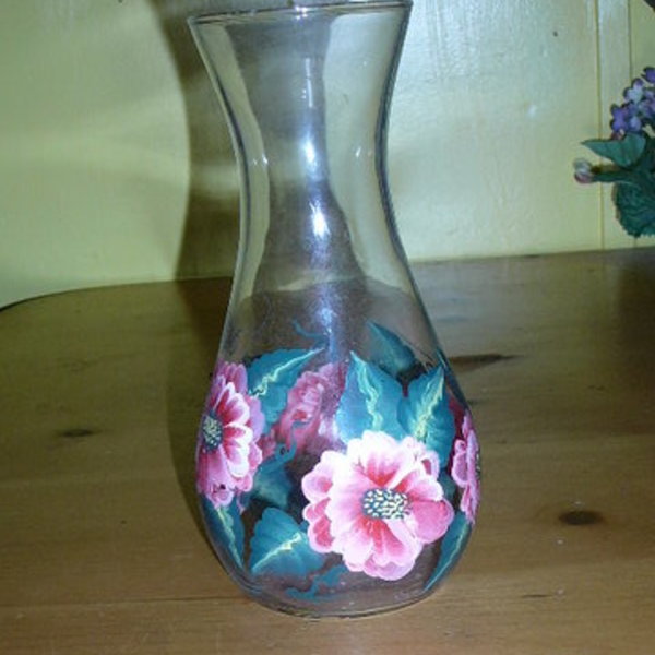 Vase is being swapped online for free