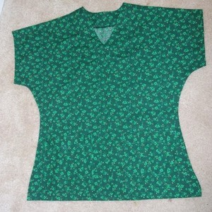 Homemade Scrub Tops is being swapped online for free