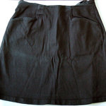 black skirt by Jocomomola is being swapped online for free