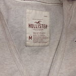 hollister long sleeve shirt is being swapped online for free